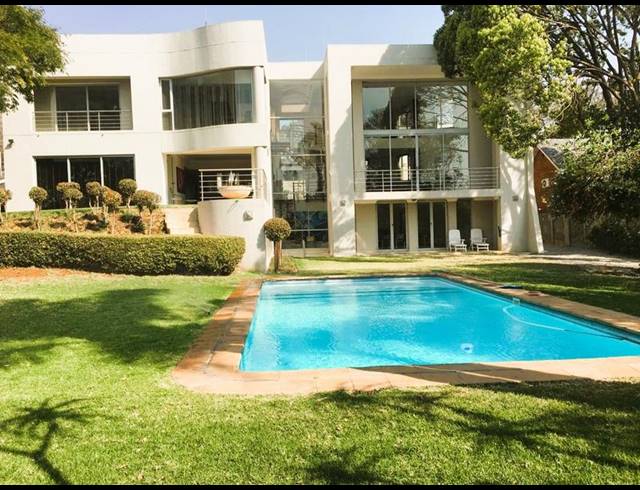 6 BEDROOM PROPERTY TO RENT IN WATERKLOOF RIDGE